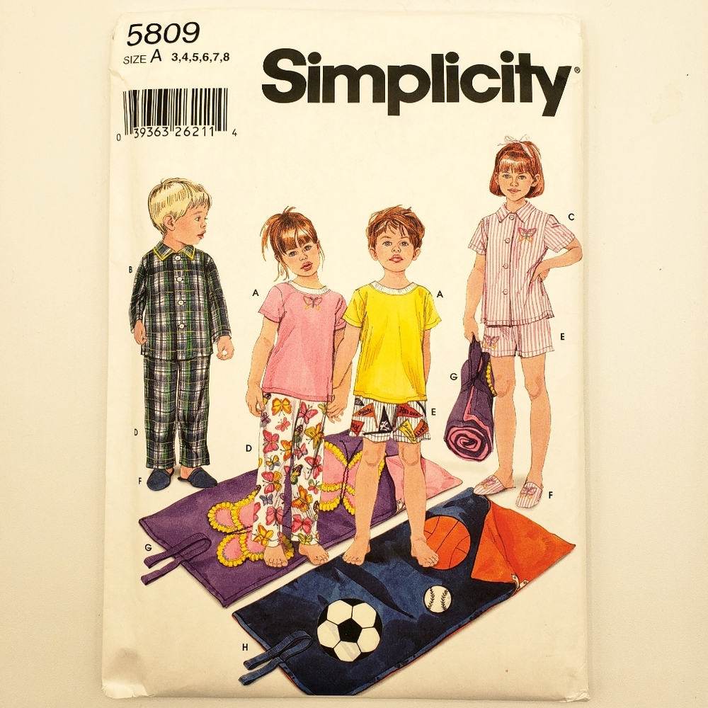 Simplicity 5809 Child's Pajamas, Slippers, Sleeping Bag Sewing Pattern SzA UNCUT